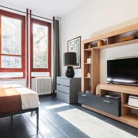 Flexyrent - Steps From Train Station * Milano